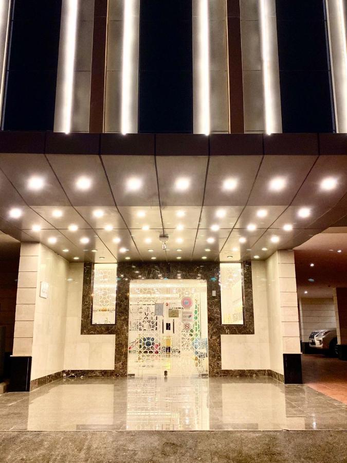 Hikayet Abeer Hotel Apartment Джеда Екстериор снимка