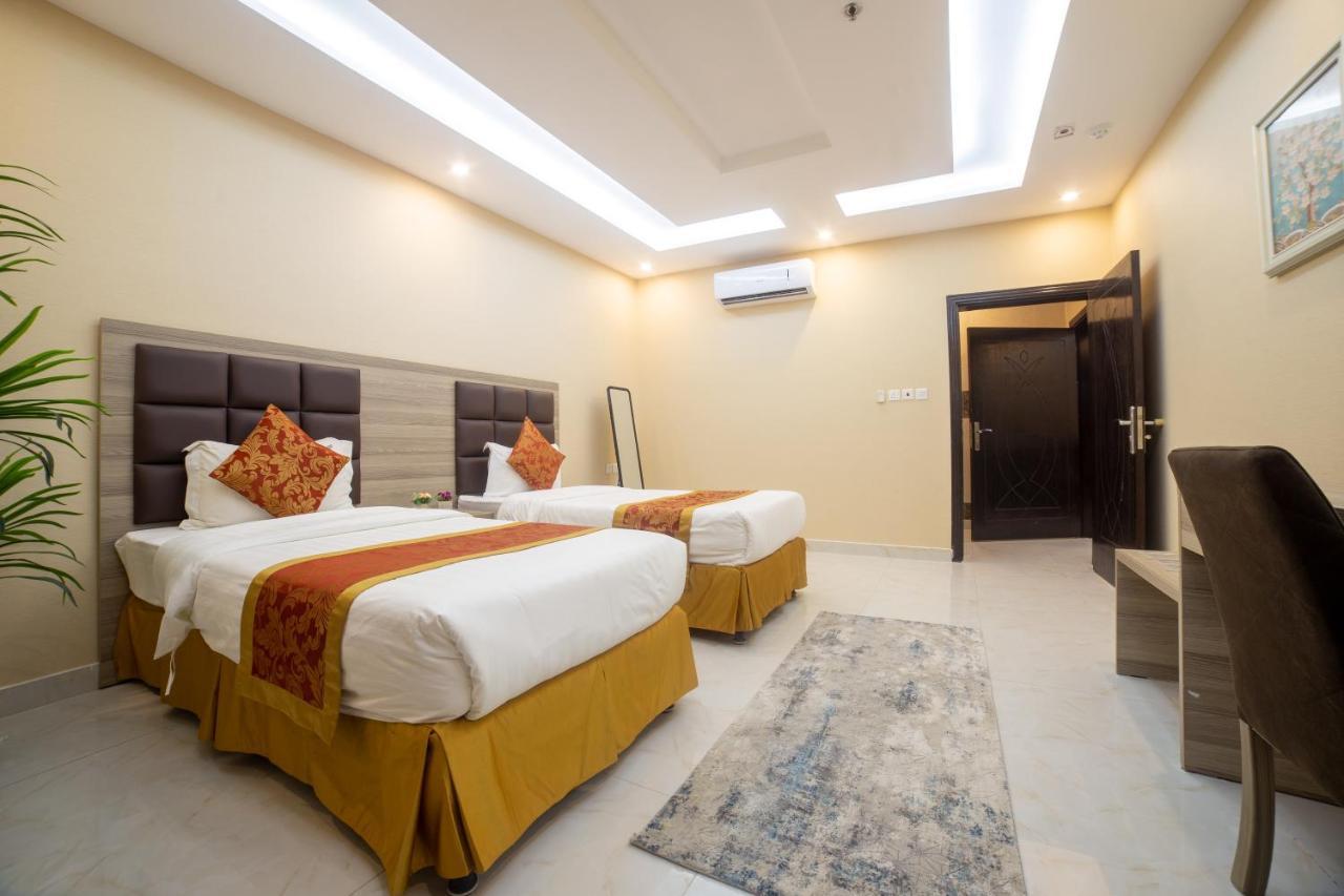 Hikayet Abeer Hotel Apartment Джеда Екстериор снимка