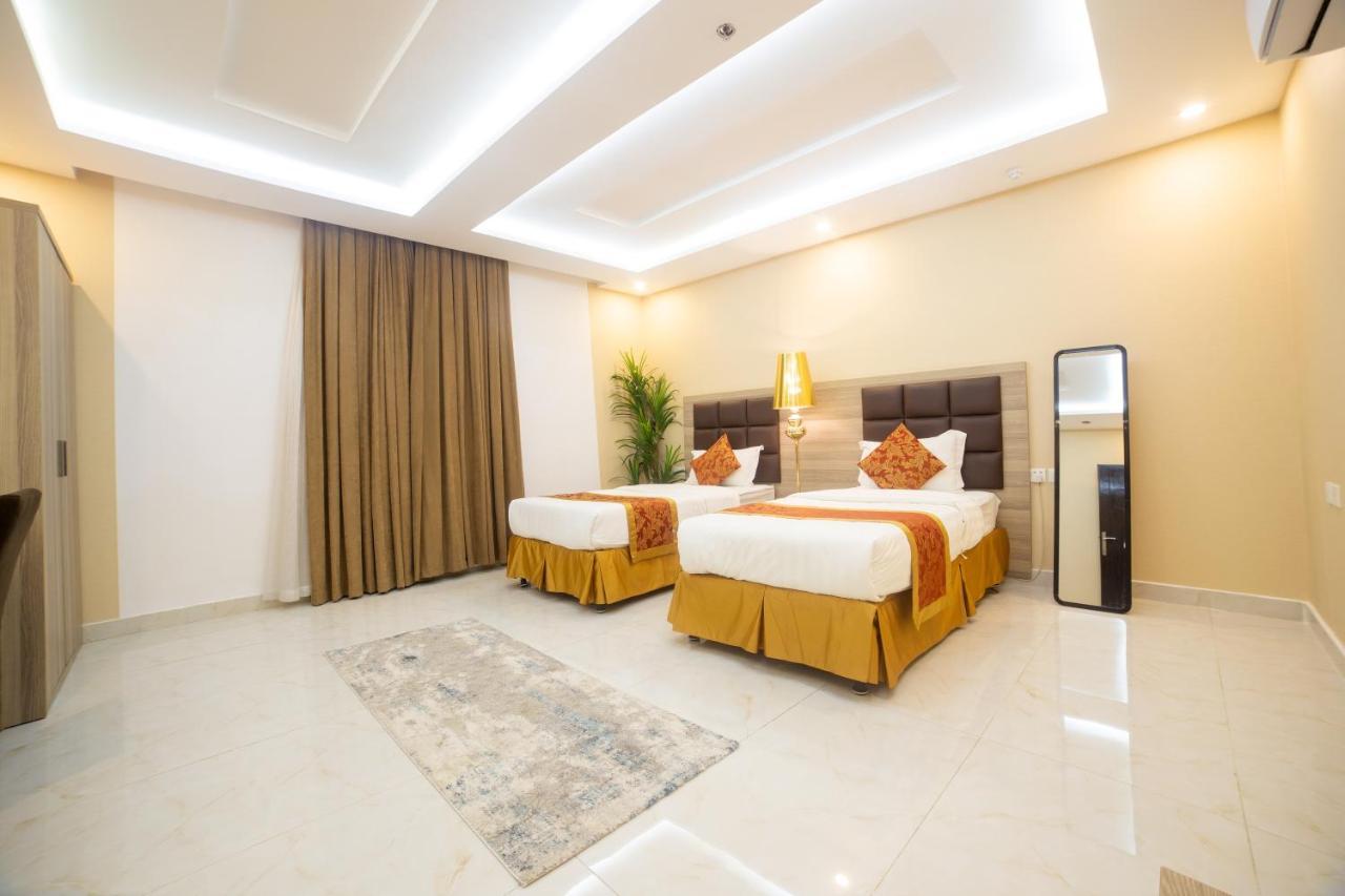Hikayet Abeer Hotel Apartment Джеда Екстериор снимка