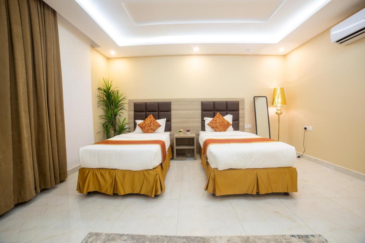 Hikayet Abeer Hotel Apartment Джеда Екстериор снимка